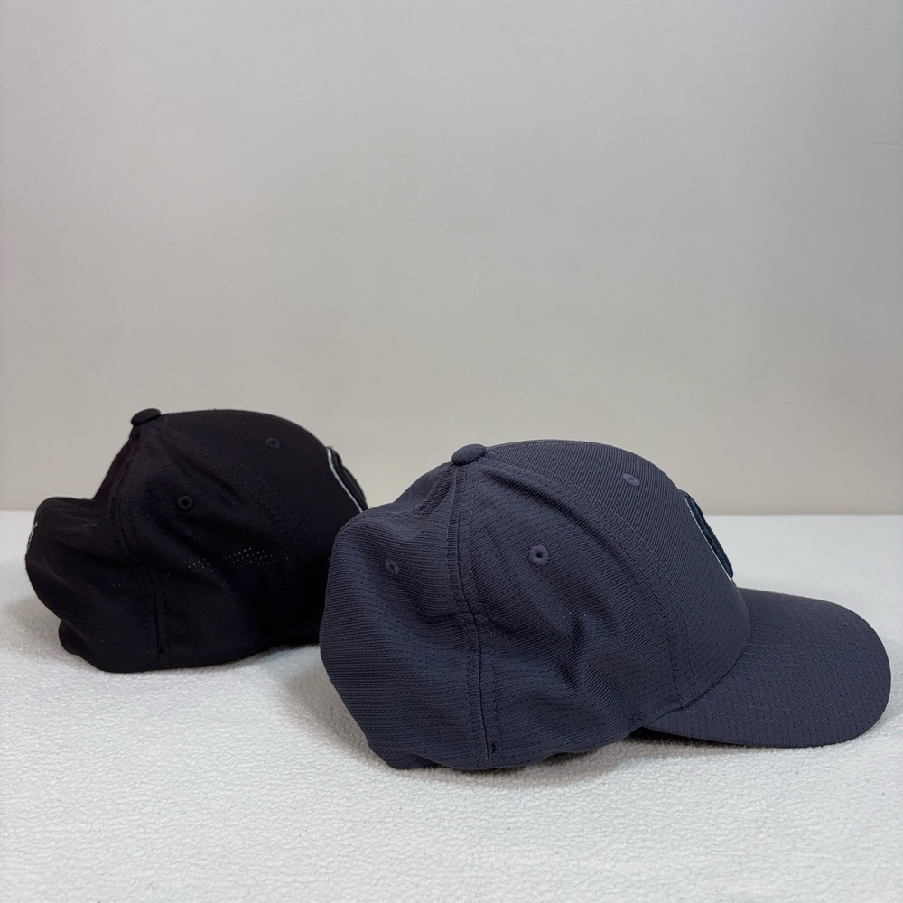 Lot of 2 Travis Mathew Logo Hat Men's S-M Blue Gray/Black FlexFit Golf Cap - Picture 7 of 16
